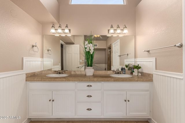 11115 E Mercer Lane, Scottsdale, AZ 85259