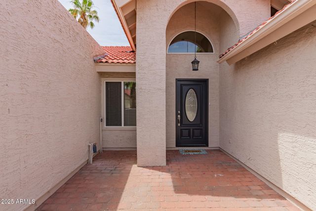 11115 E Mercer Lane, Scottsdale, AZ 85259