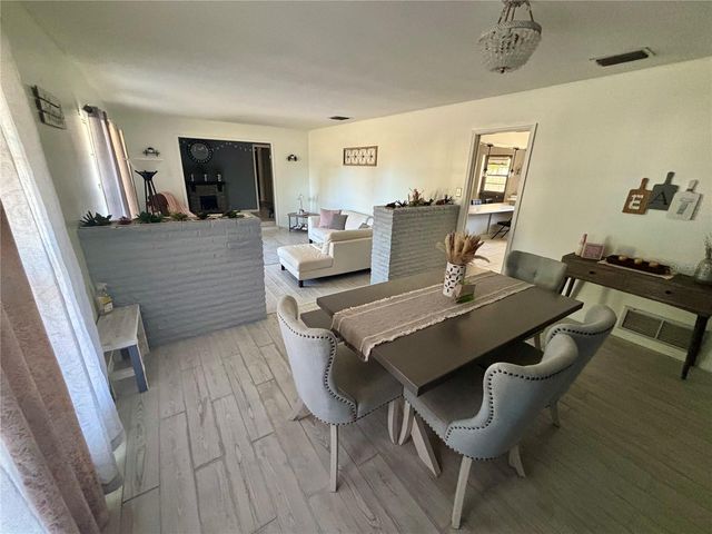 628 W SEMINOLE AVENUE, Eustis, FL 32726