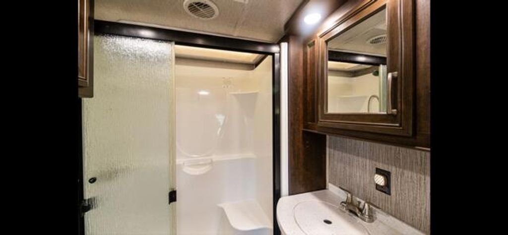 Image 27 of property listing at 84136 Avenue 44 646, Indio, CA 92203