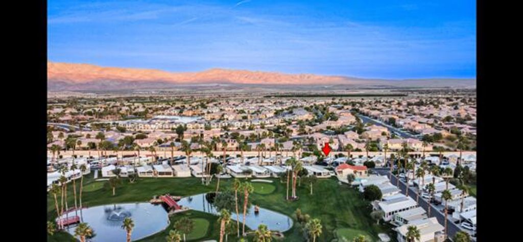 Image 4 of property listing at 84136 Avenue 44 646, Indio, CA 92203