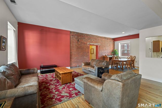 196 Crown Street 3J, New Haven, CT 06510