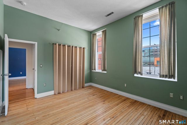 196 Crown Street 3J, New Haven, CT 06510