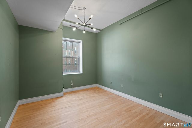 196 Crown Street 3J, New Haven, CT 06510