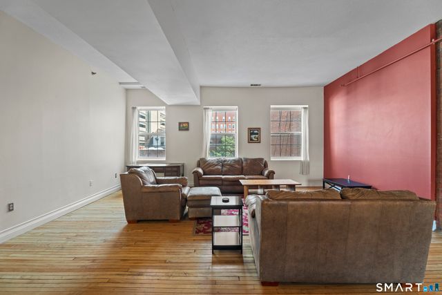 196 Crown Street 3J, New Haven, CT 06510