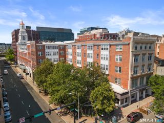 196 Crown Street 3J, New Haven, CT 06510