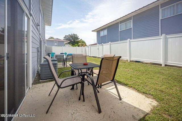 1664 Beach Boulevard, Biloxi, MS 39531