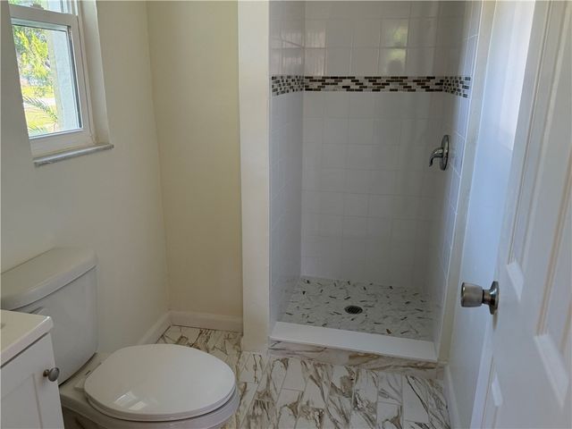 2156 34th Avenue, Vero Beach, FL 32960
