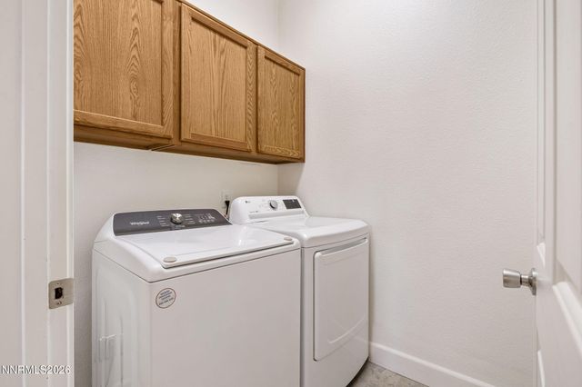 1064 Ridgefield Drive, Carson City, NV 89706