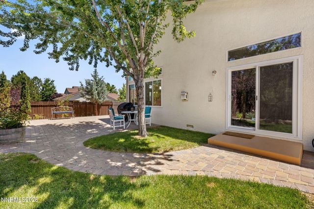 1064 Ridgefield Drive, Carson City, NV 89706
