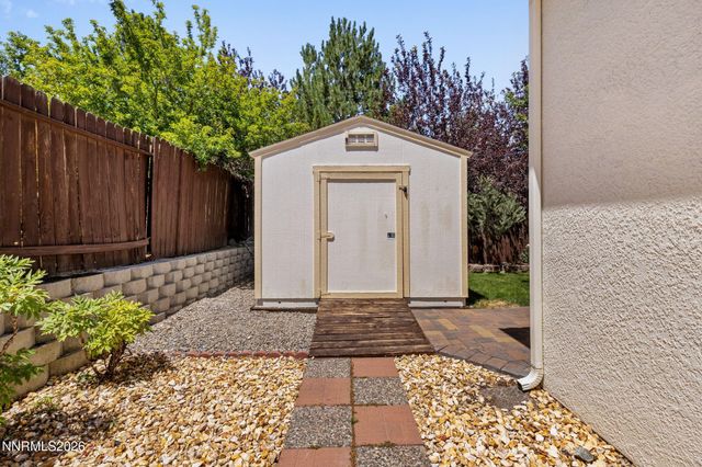 1064 Ridgefield Drive, Carson City, NV 89706