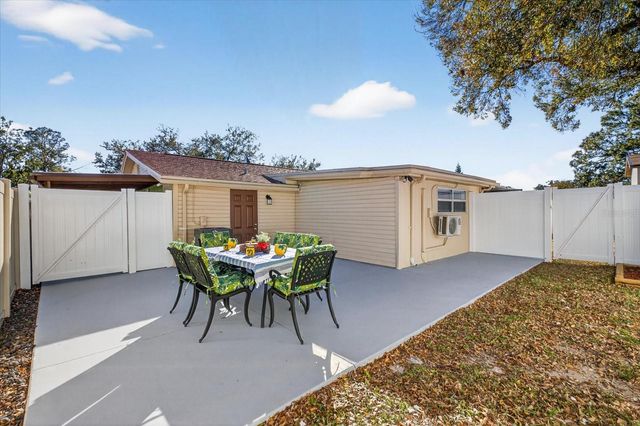 8411 WESTRIDGE DRIVE, Tampa, FL 33615