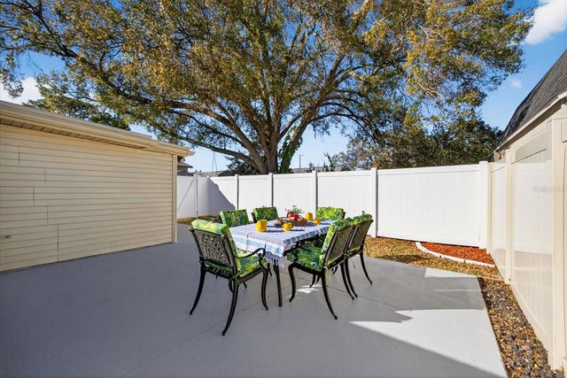 8411 WESTRIDGE DRIVE, Tampa, FL 33615