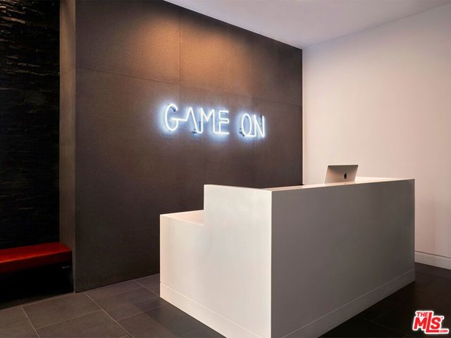 10000 Santa Monica Boulevard PH403, Los Angeles, CA 90067