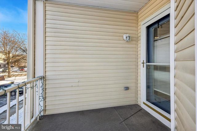 238 COLETTE CT, Levittown, PA 19057