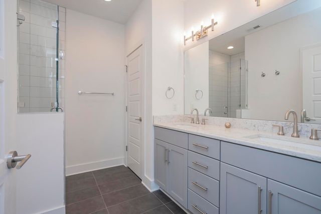 2501B N 16th St, Nashville, TN 37206