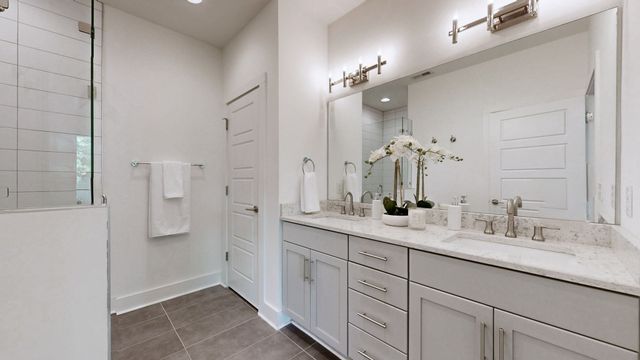 2501B N 16th St, Nashville, TN 37206