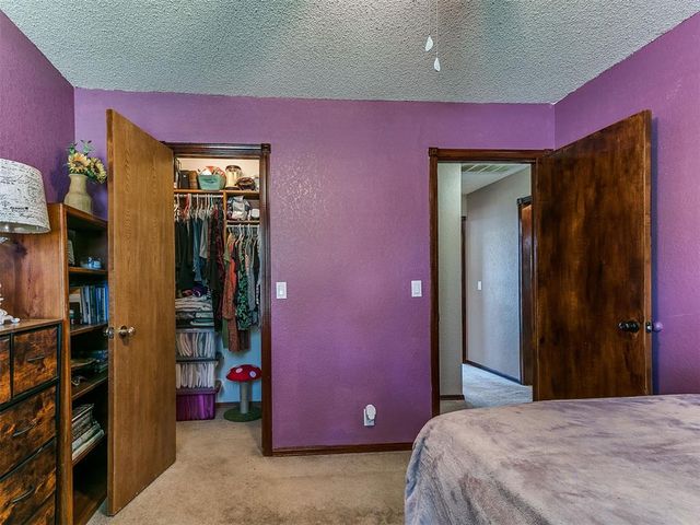 2112 W Rockypoint Drive, Edmond, OK 73003