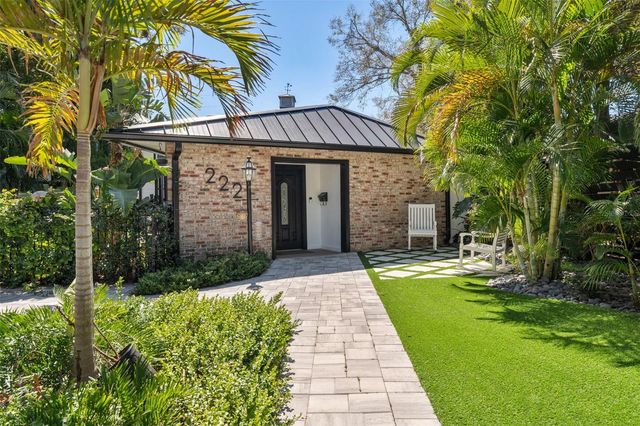 222 11TH AVENUE N, St Petersburg, FL 33701