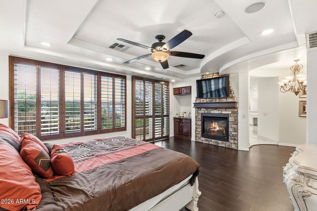 921 E CANYON Way, Chandler, AZ 85249