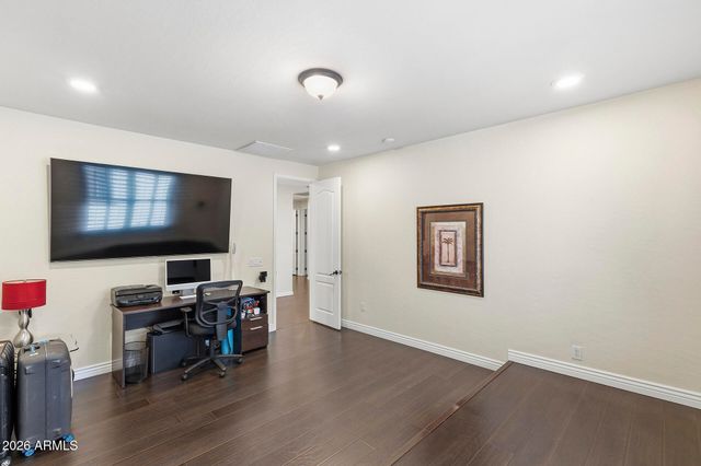 921 E CANYON Way, Chandler, AZ 85249