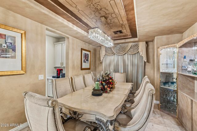 921 E CANYON Way, Chandler, AZ 85249