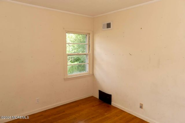 3 Coluco Place, Keyport, NJ 07735