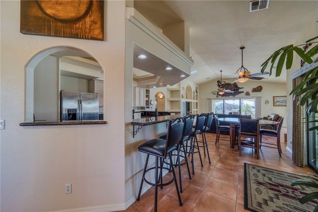 2062 E Lago Grande Cove, Fort Mohave, AZ 86426