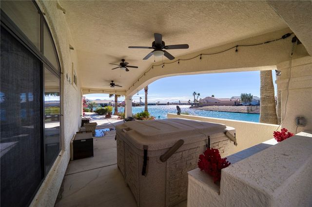 2062 E Lago Grande Cove, Fort Mohave, AZ 86426