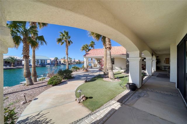2062 E Lago Grande Cove, Fort Mohave, AZ 86426