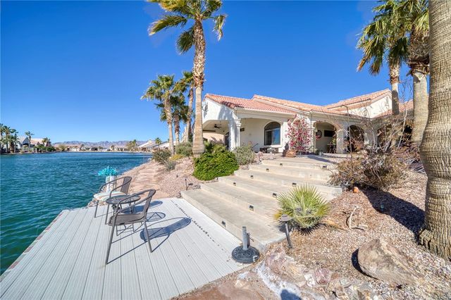 2062 E Lago Grande Cove, Fort Mohave, AZ 86426