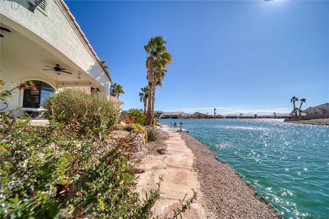 2062 E Lago Grande Cove, Fort Mohave, AZ 86426