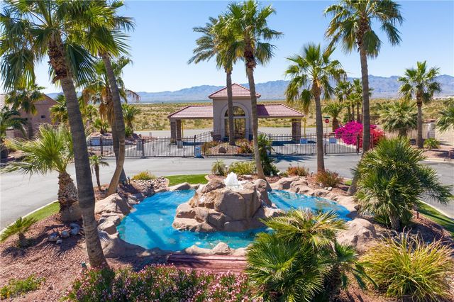 2062 E Lago Grande Cove, Fort Mohave, AZ 86426