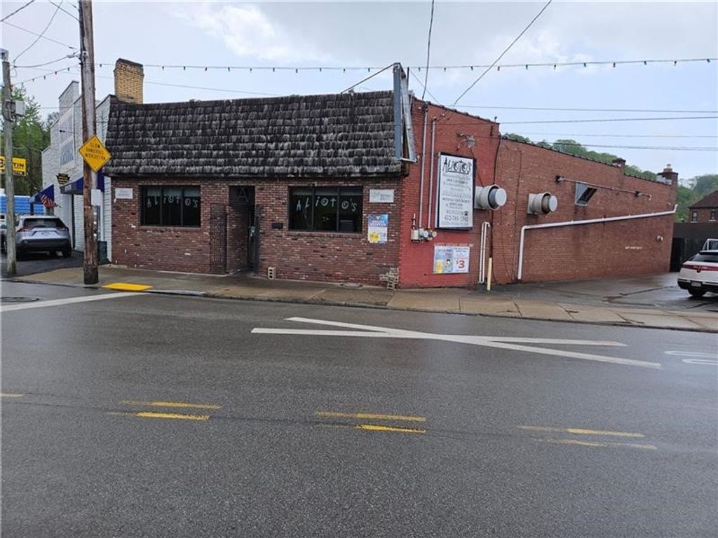 17-19 Grant, Etna, PA 15223