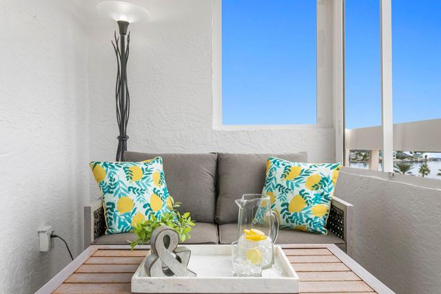 17900 GULF BOULEVARD 6A, Redington Shores, FL 33708