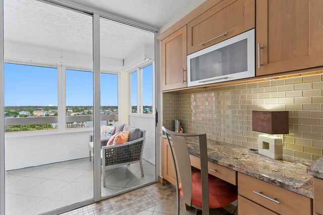 17900 GULF BOULEVARD 6A, Redington Shores, FL 33708