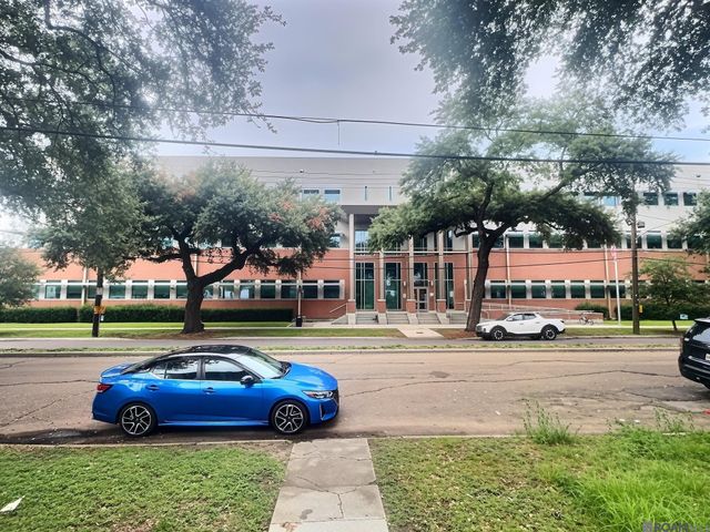 2022 & 2024 Bienville St, New Orleans, LA 70112