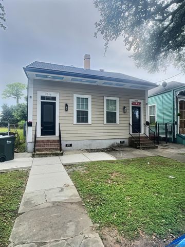 2022 & 2024 Bienville St, New Orleans, LA 70112