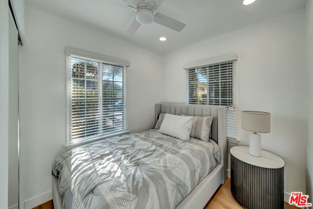 128 Lukens Place, Glendale, CA 91206