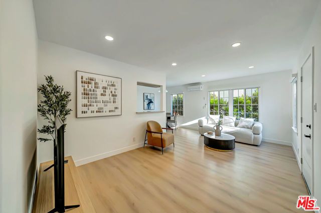 128 Lukens Place, Glendale, CA 91206