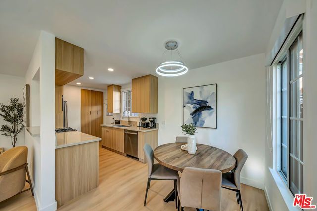 128 Lukens Place, Glendale, CA 91206