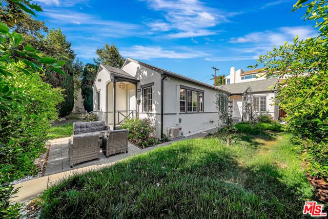 128 Lukens Place, Glendale, CA 91206