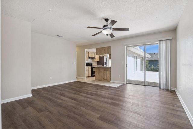 1911 BEACON STREET, Deltona, FL 32738