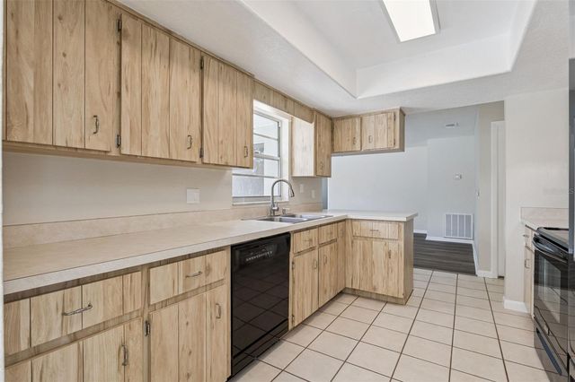 1911 BEACON STREET, Deltona, FL 32738