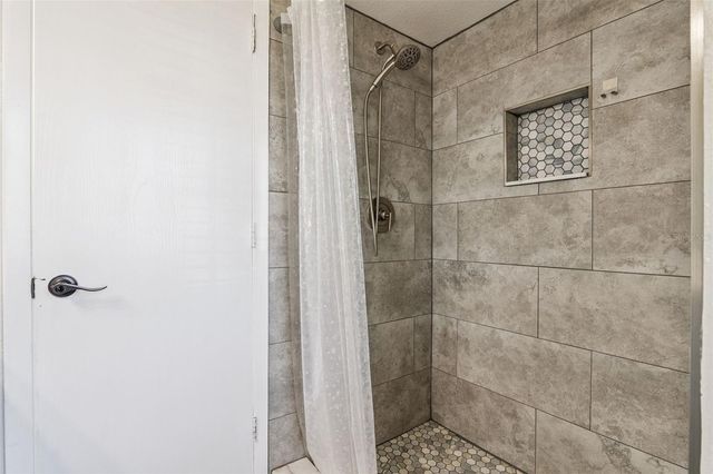 1911 BEACON STREET, Deltona, FL 32738