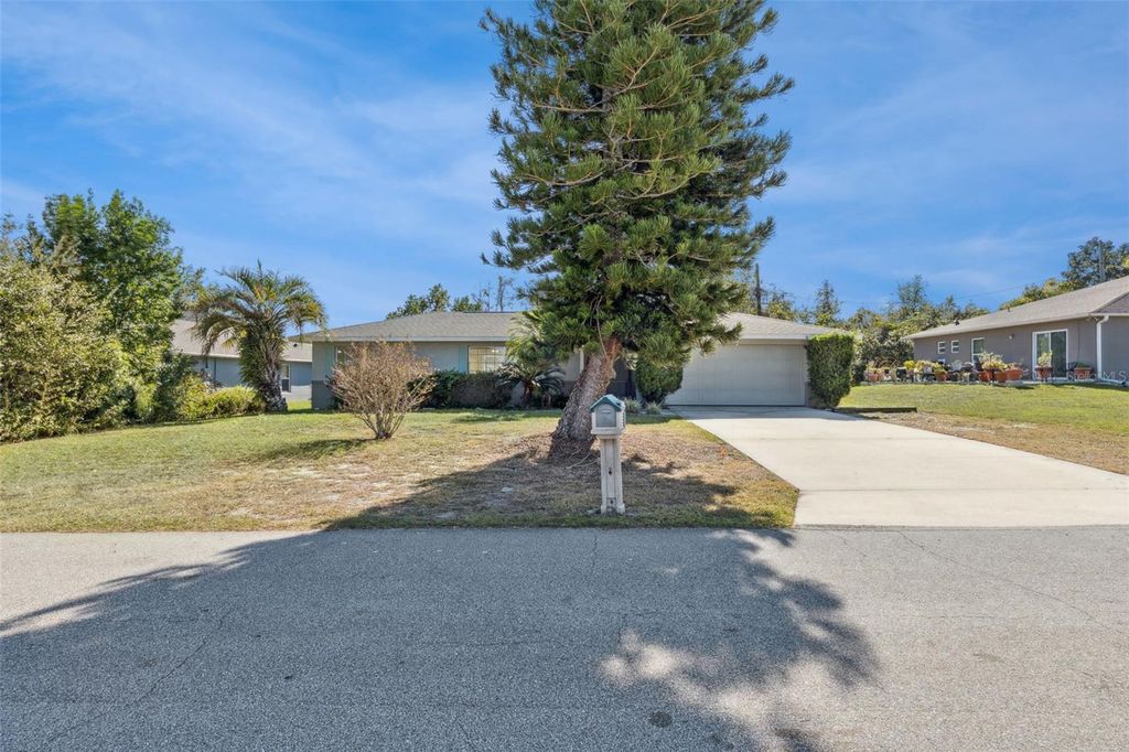 1911 BEACON STREET, Deltona, FL 32738