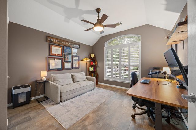 6405 Nusser LN, Austin, TX 78739