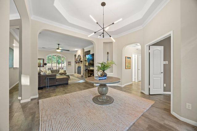 6405 Nusser LN, Austin, TX 78739