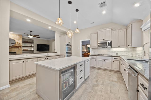 6405 Nusser LN, Austin, TX 78739