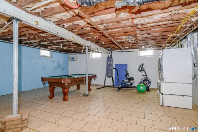 8 First Street Extension, Danbury, CT 06810